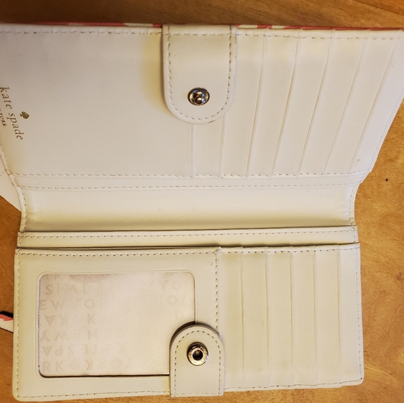Kate Spade Wallet - Picture 2 of 3
